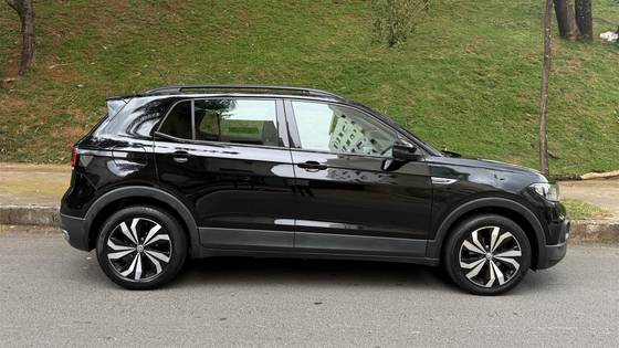 VOLKSWAGEN T-CROSS 1.0 200 TSI TOTAL FLEX COMFORTLINE AUTOMÁTICO